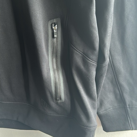 Black Bullhorn Hoodie 2X New Era - Picture 4 of 9